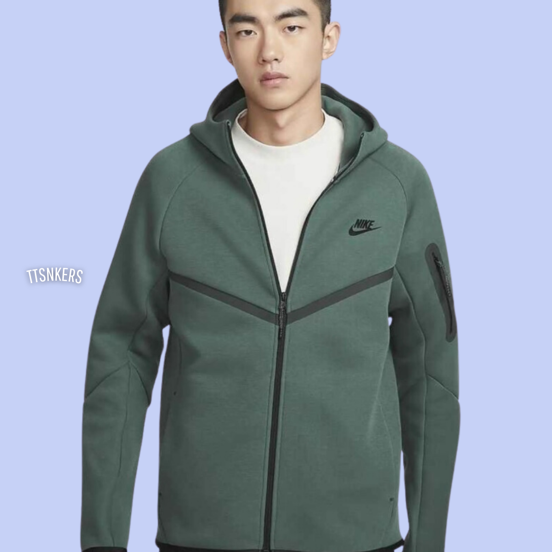 Conjunto Nike Tech Fleece Verde Escuro
