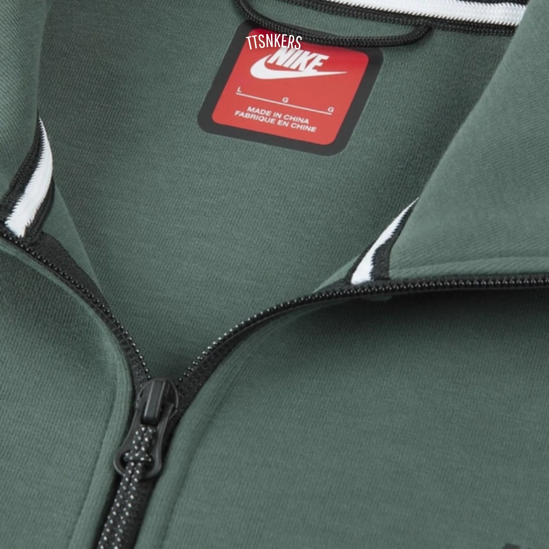 Conjunto Nike Tech Fleece Verde Escuro