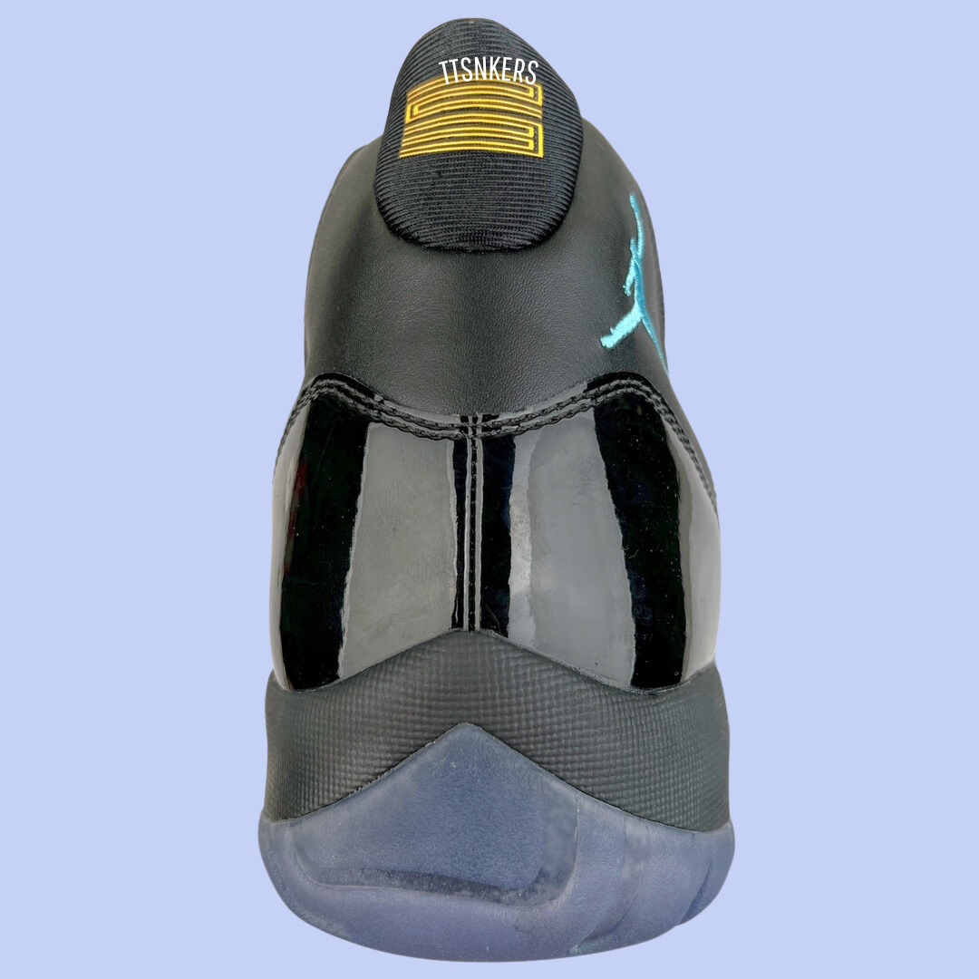 Jordan 11 Preto/Azul Cano Alto