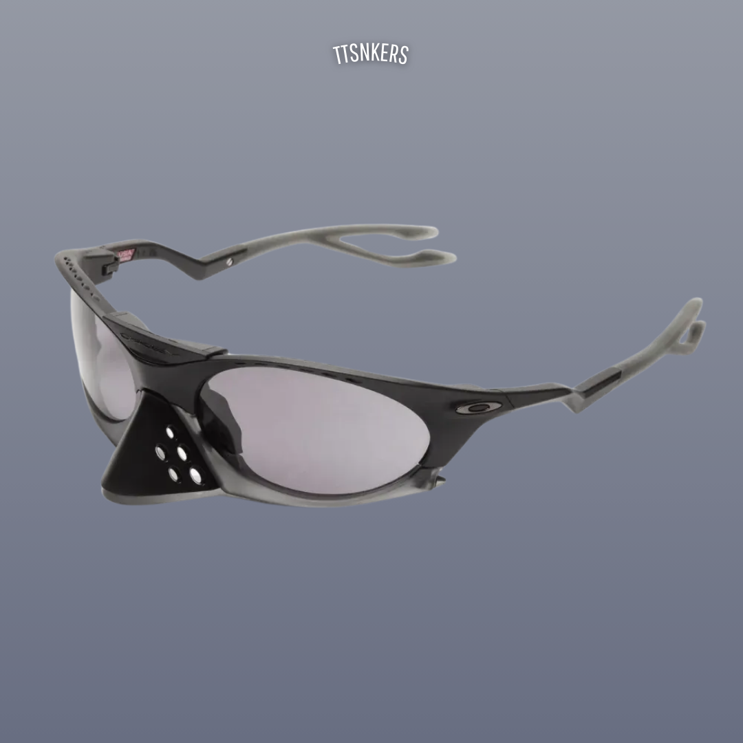 Oakley Plantaris Matte Black