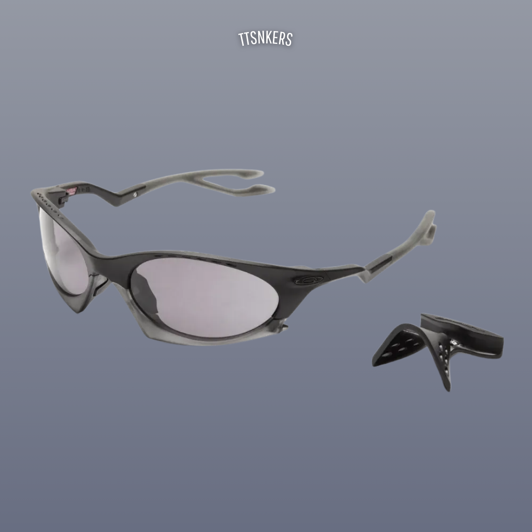 Oakley Plantaris Matte Black