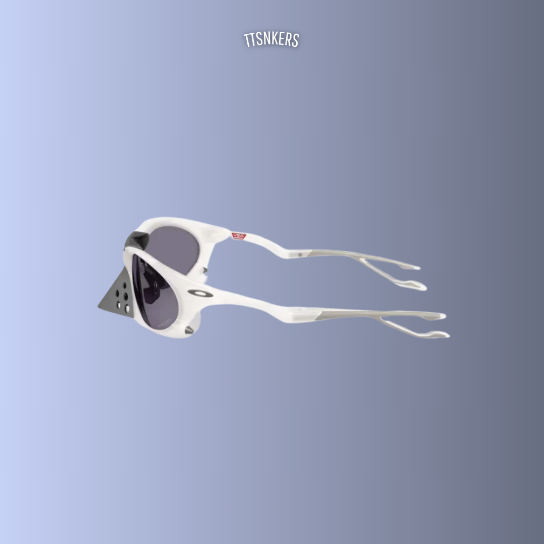 Oakley Plantaris Seek Collection