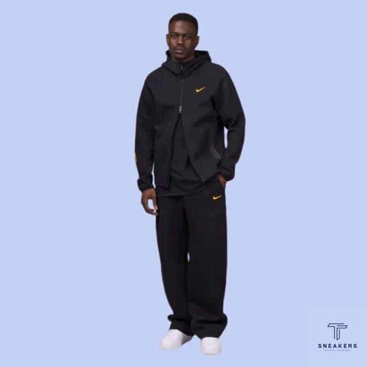 Conjunto Tech Fleece Nocta x Nike Preto