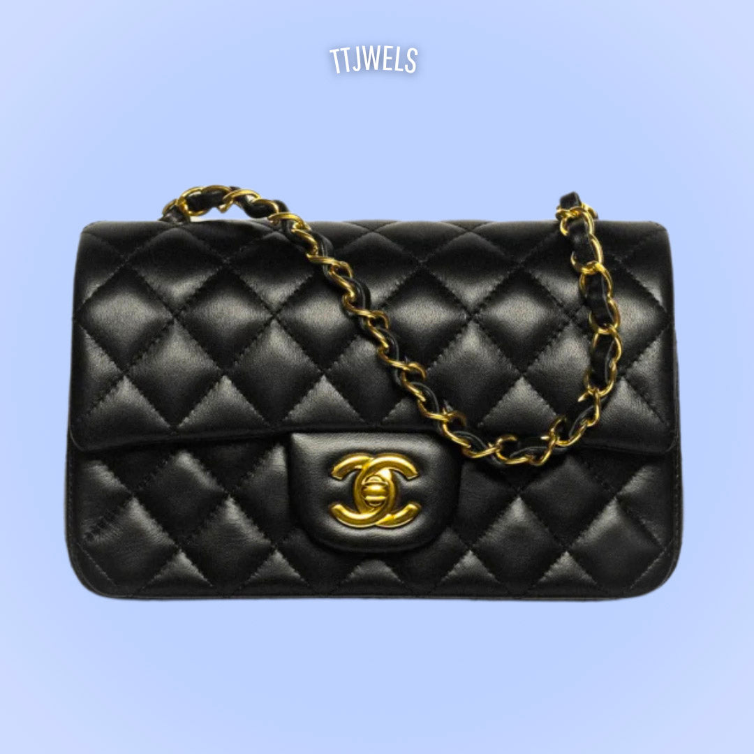 Bolsa Chanel Clássica Mini - Preta